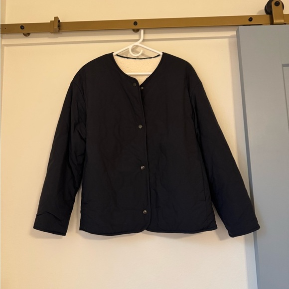 NWOT Uniqlo Women’s Pile Lined Fleece Quilted Reversible Jacket Black- M - Picture 1 of 10